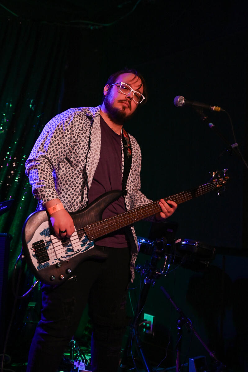 Ocean waves of bass!